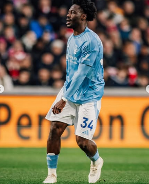 'Ola Aina didn't play' - Ex-Man Utd star Hargreaves on why Forest struggled defensively v Aston Villa